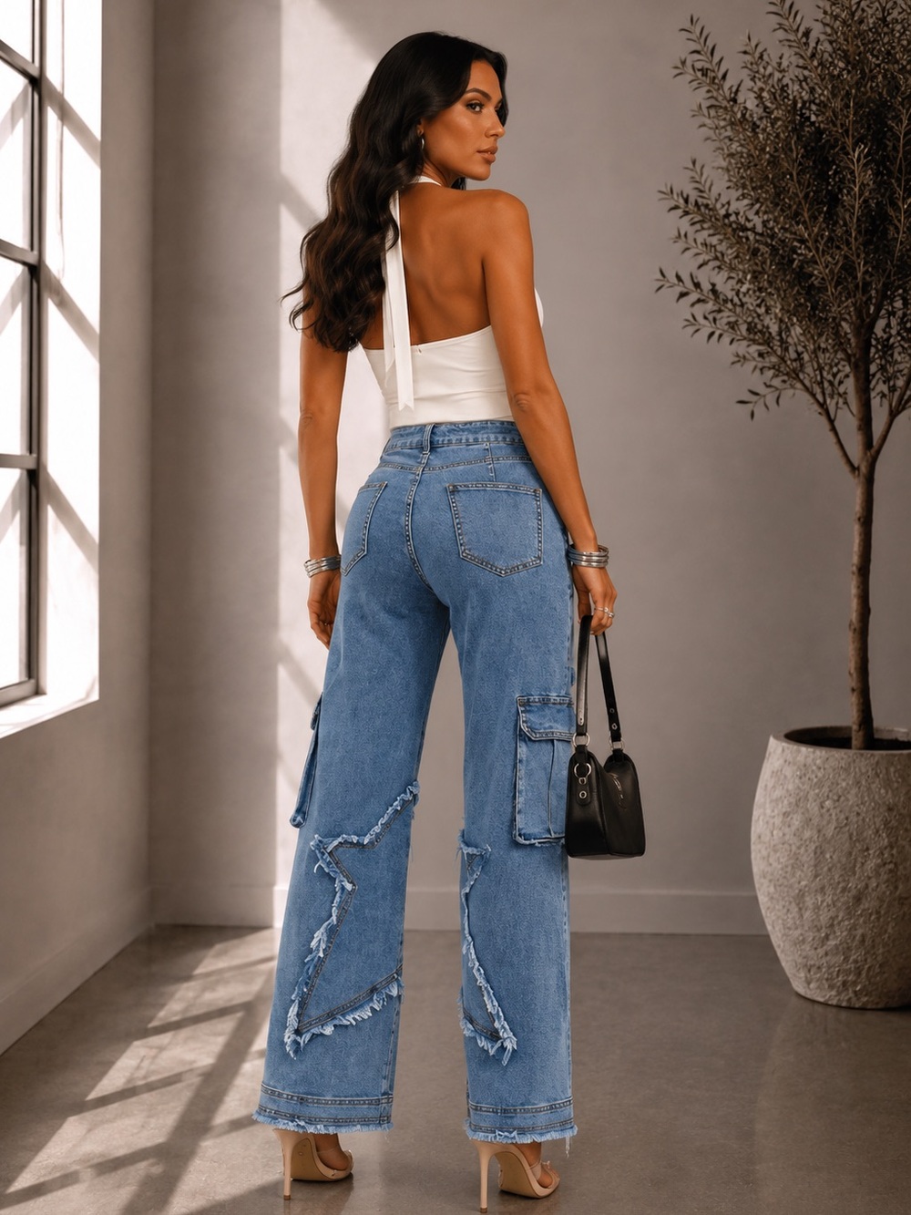 499. Star Patch Cargo Wide-Leg Jeans - Picture 2 of 3